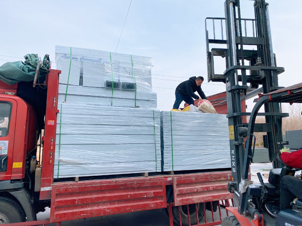 防火喷塑电缆桥架